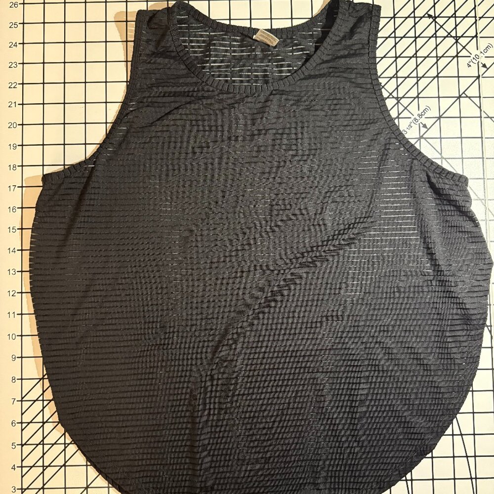 Natalie Tank - Pinstripe | Senita Athletics | Large